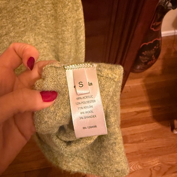 Cult Gaia Zennie Off-Shoulder Green Dress - Picture 4 of 4